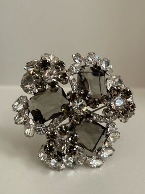 Verified “Juliana” by Delizza  & Elster Cluster Floral Brooch
